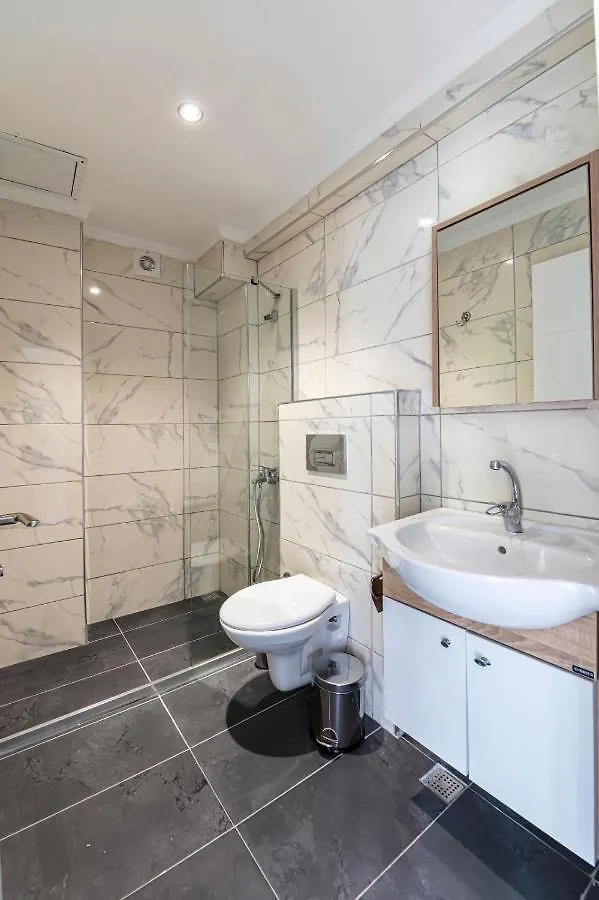 Solo Hotel Istanbul Bed & Breakfast
